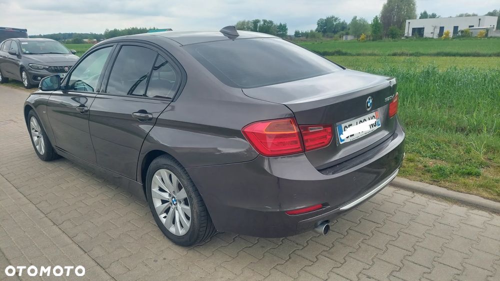 BMW Seria 3 320d Efficient Dynamic Edition Edition Luxury Line Purity - 4