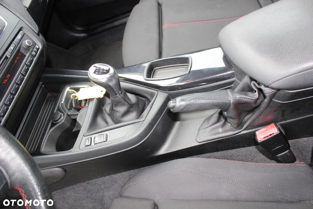 BMW Seria 1 - 9