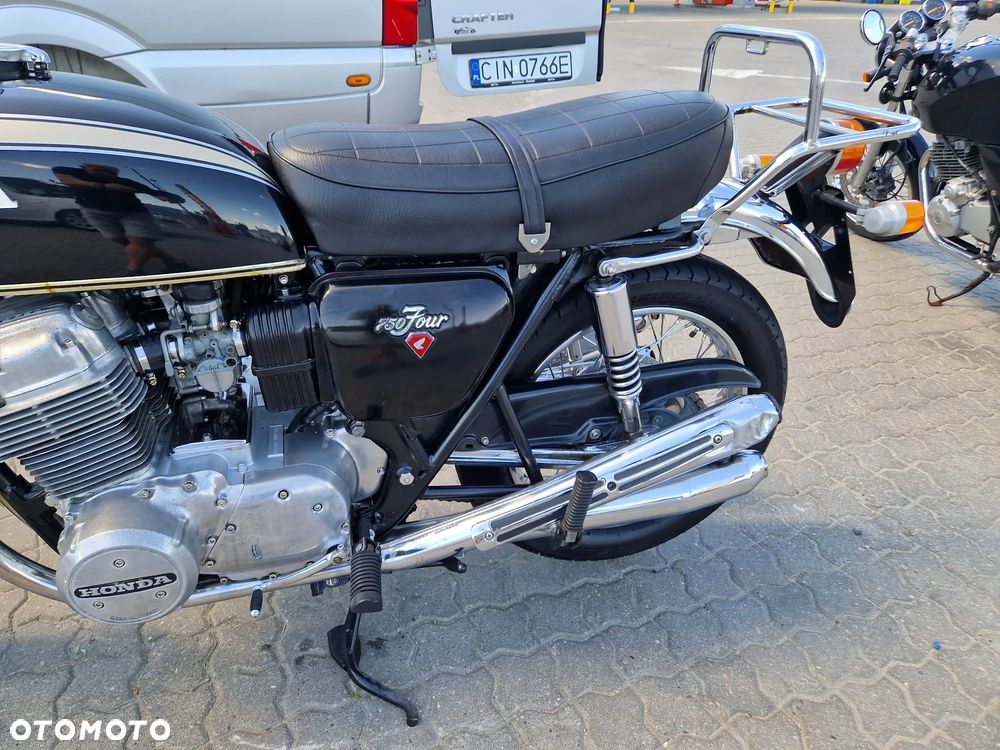 Honda CB - 22