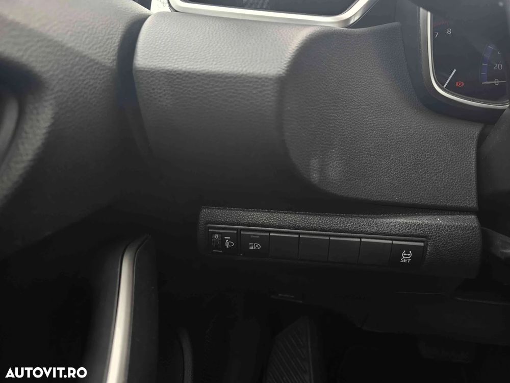 Toyota Corolla - 16