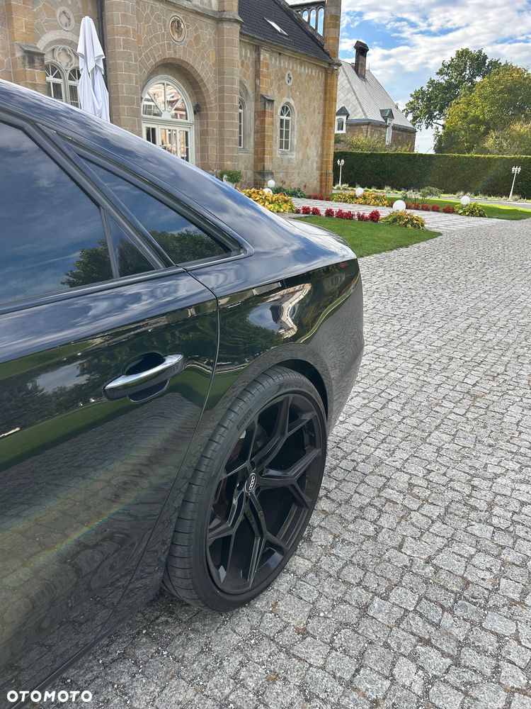 Audi A8 - 16