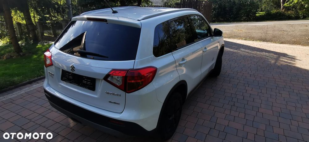 Suzuki Vitara 1.6 (4x4) Allgrip Comfort+ - 10