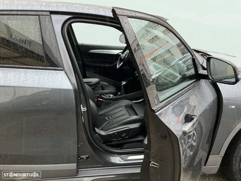 BMW X2 25 e xDrive X Pack M - 9