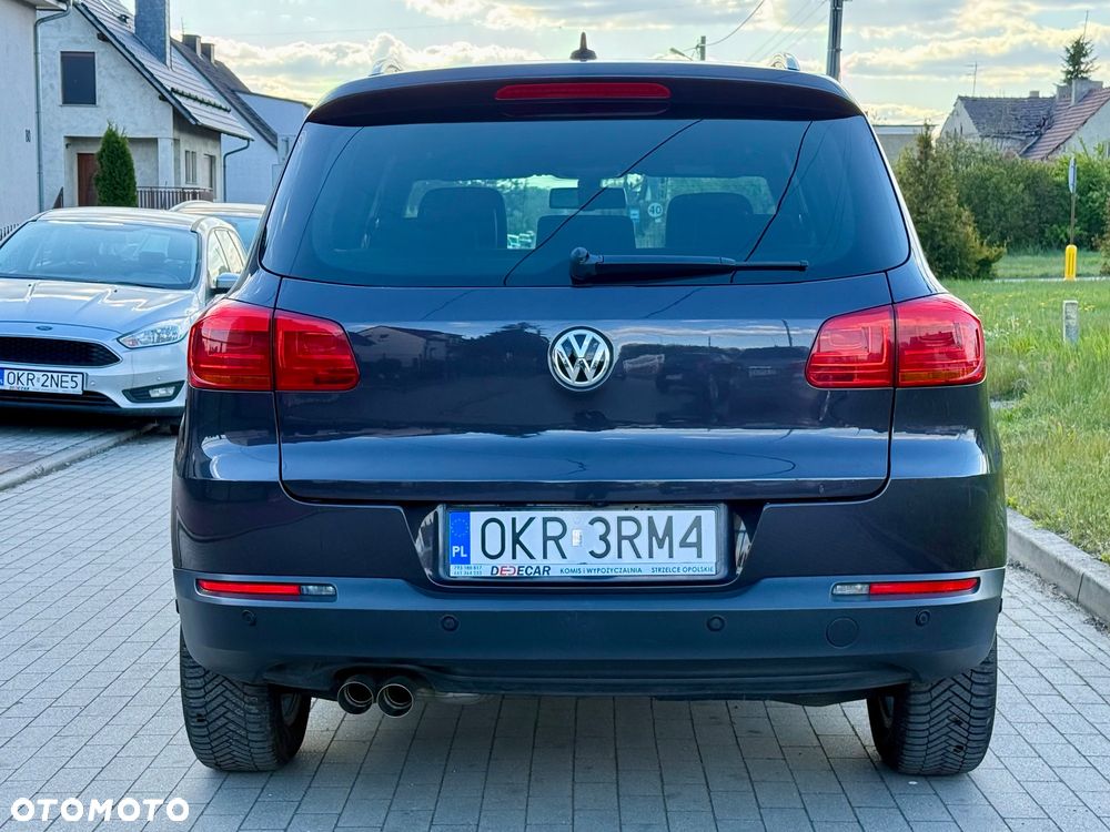 Volkswagen Tiguan 2.0 TDI DPF BlueMotion Technology Lounge Sport & Style - 11