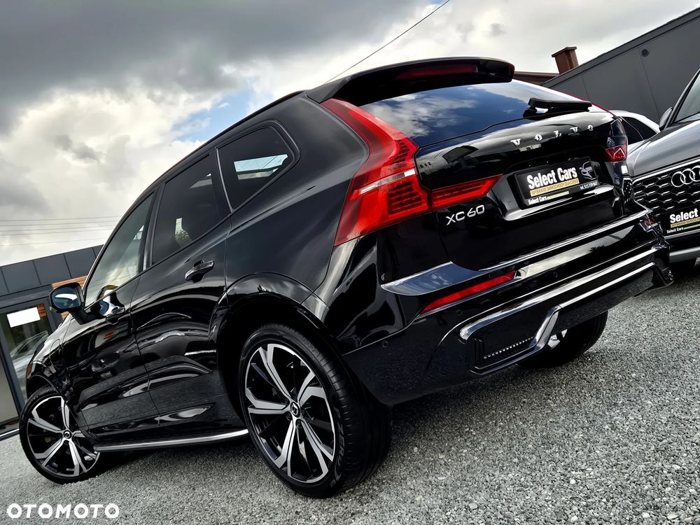 Volvo XC 60 T6 AWD Ultra Black Edition - 6