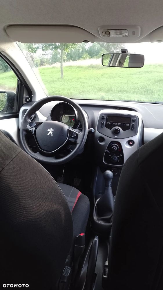 Peugeot 108 - 10