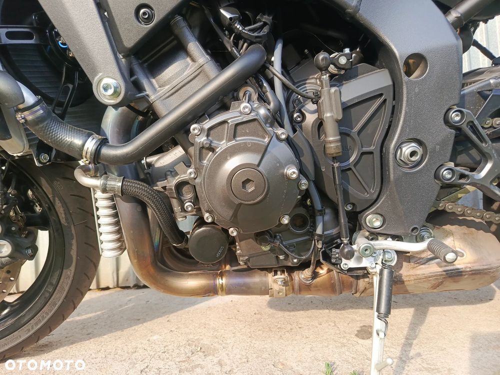 Yamaha MT - 6