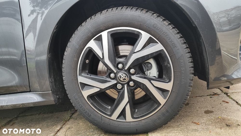 Toyota Yaris Hybrid 1.5 Style - 18