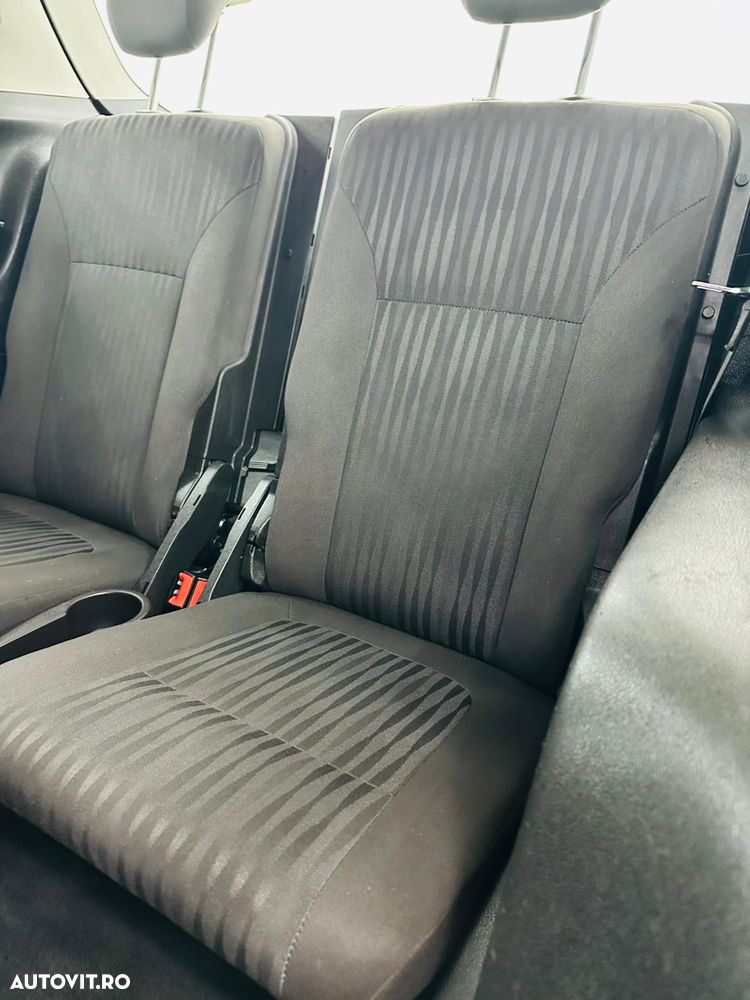 Opel Zafira Tourer 2.0 CDTI ECOFLEX Start/Stop Active - 16