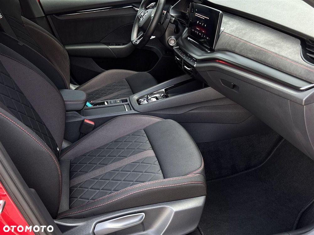 Skoda Octavia 2.0 TDI RS DSG - 8