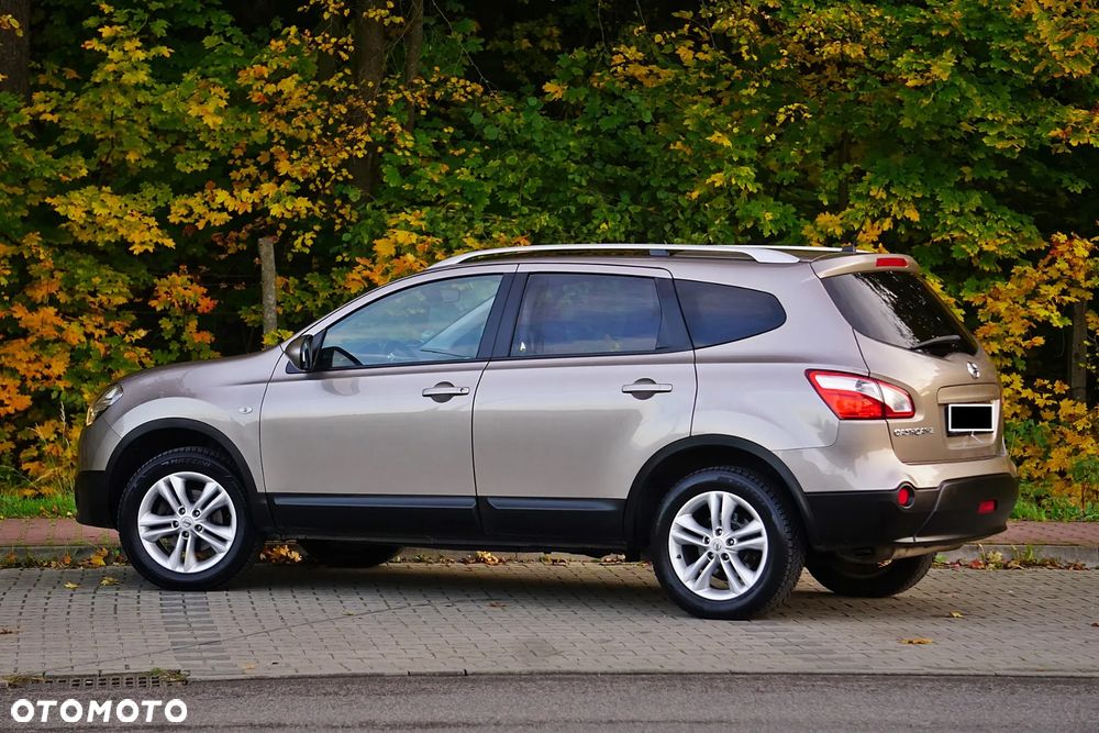 Nissan Qashqai+2 2.0 Tekna Premium - 23