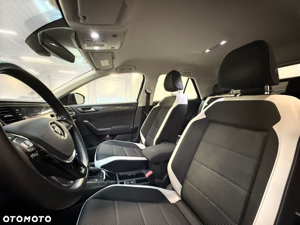 Volkswagen T-Roc 1.5 TSI ACT Premium DSG - 21