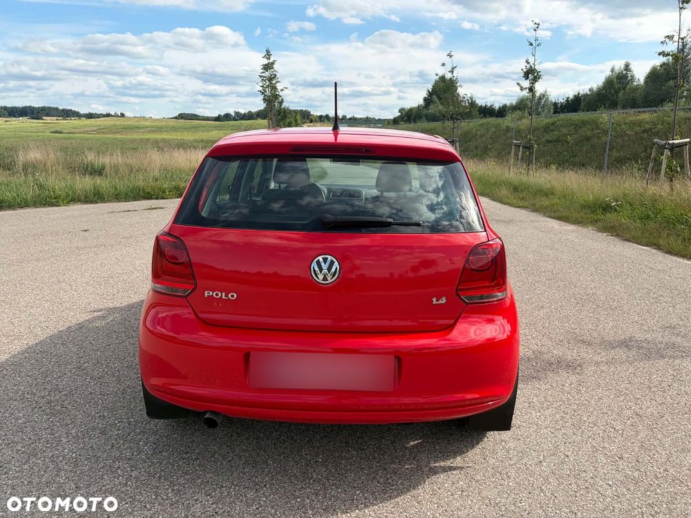 Volkswagen Polo 1.4 16V Comfortline - 8