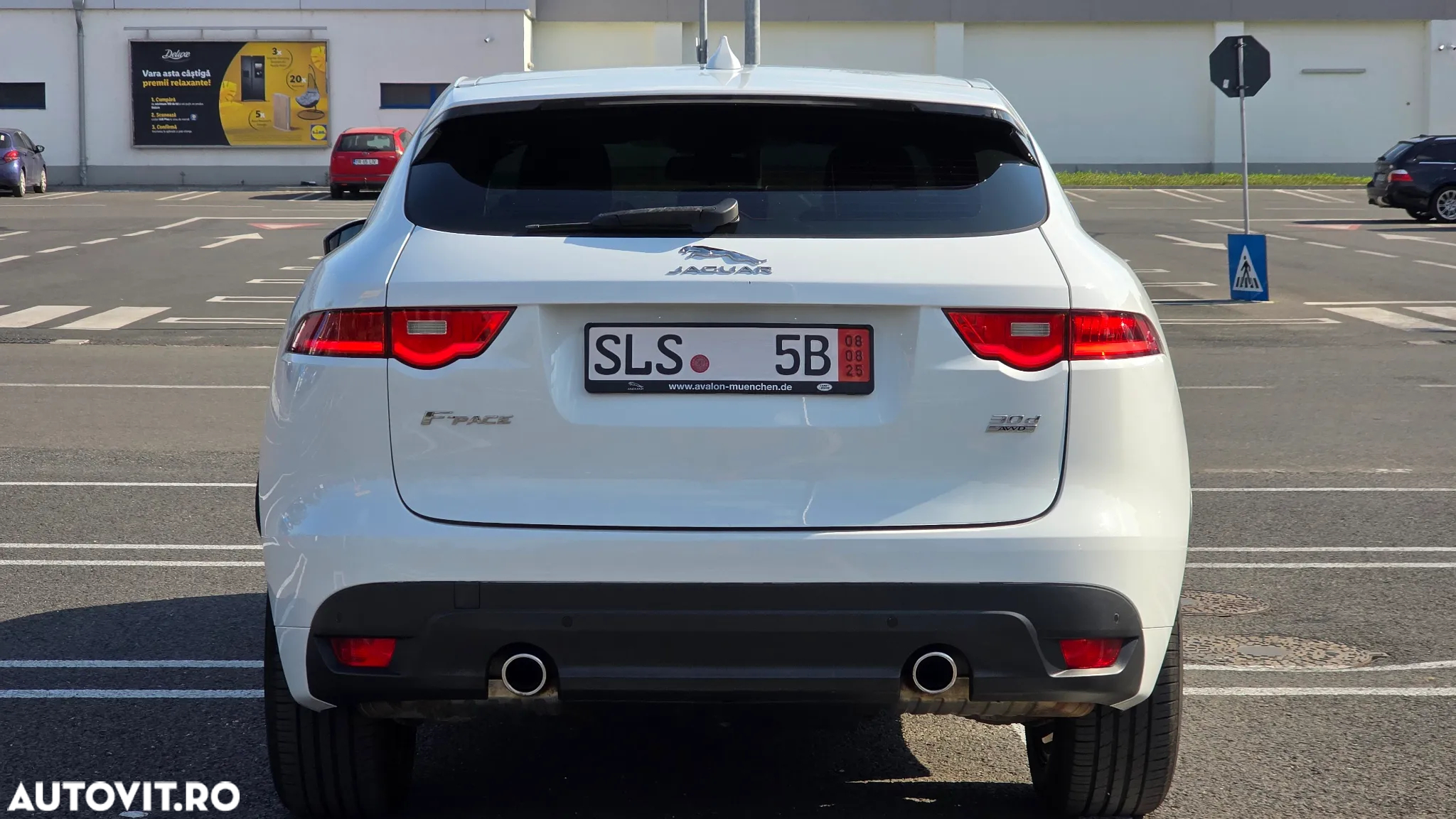 Jaguar F-Pace 30d AWD R-Sport - 13