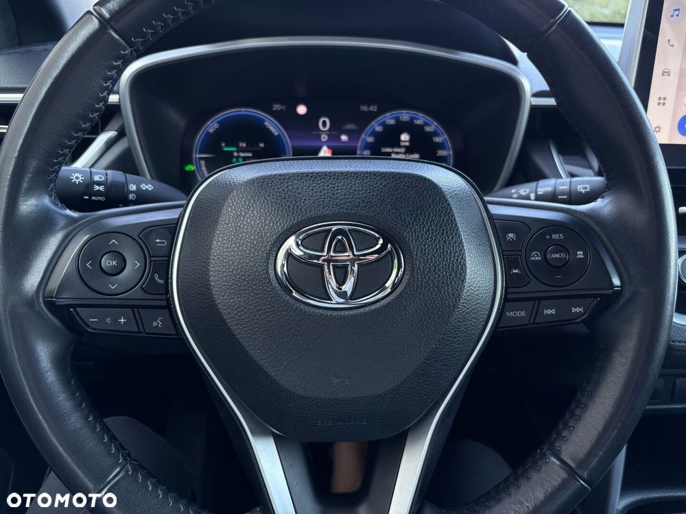 Toyota Corolla Cross - 10