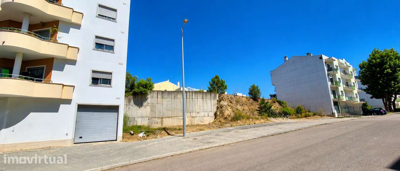 Terreno para Construção de Edifício Habitacional em Vila Nova da Barqu - Grande imagem: 5/16