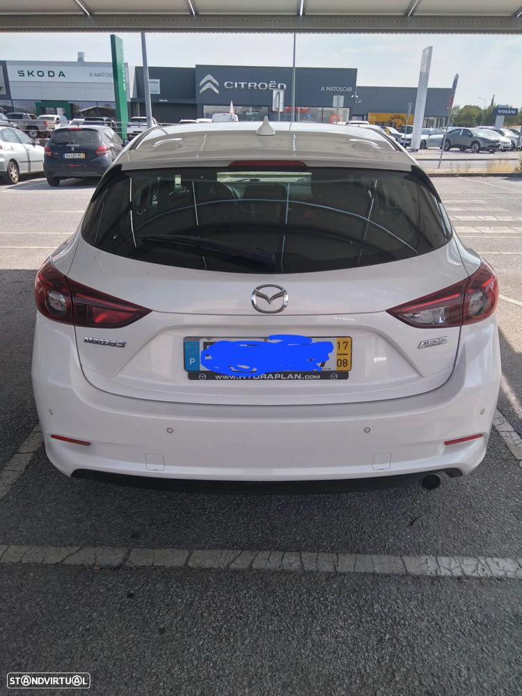 Mazda 3 Hatchback - 3