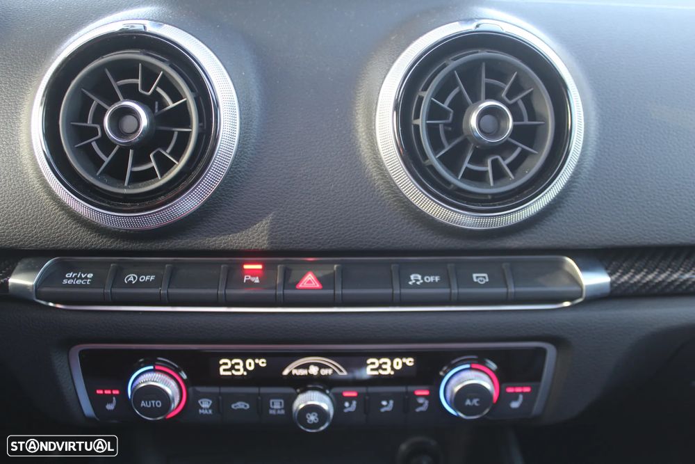 Audi RS3 Limousine - 19