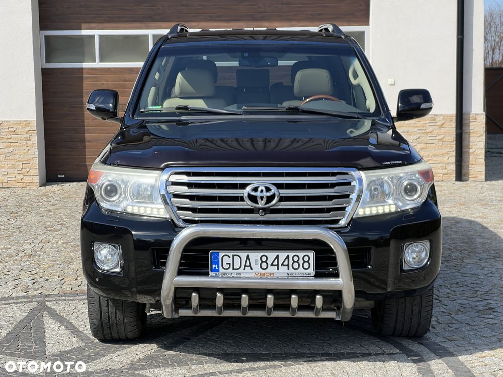 Toyota Land Cruiser LC 4.5 D-4D Prestige - 9
