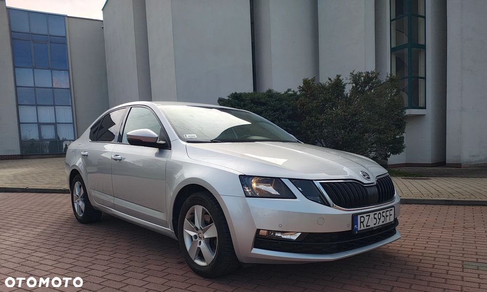Skoda Octavia 1.5 TSI ACT Ambition - 3