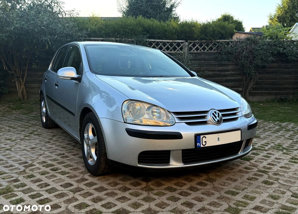Volkswagen Golf V 1.9 TDI Trendline - 9
