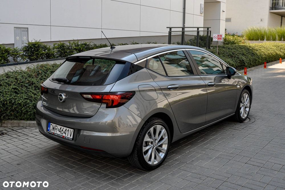 Opel Astra - 4