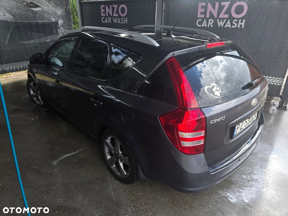 Kia Ceed 1.6 Crdi Comfort - 3