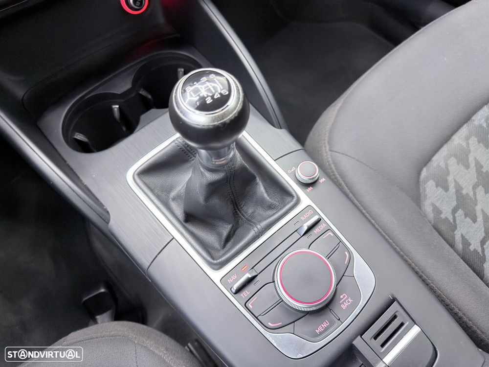 Audi A3 1.6 TDI Sport - 21
