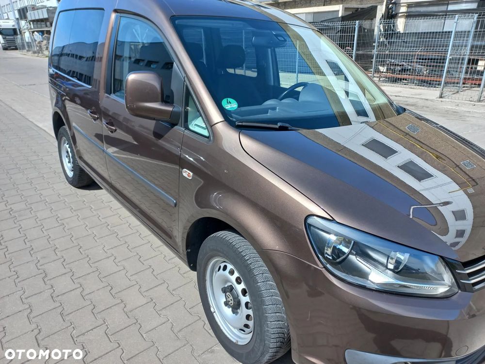 Volkswagen Caddy - 10