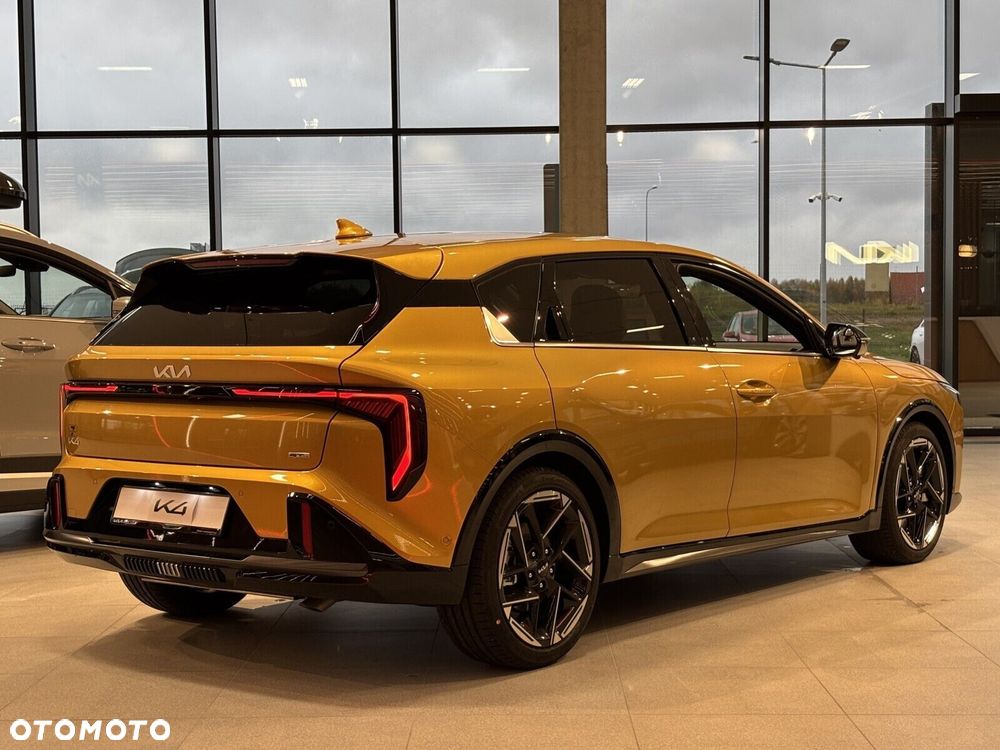 Kia K4 - 10