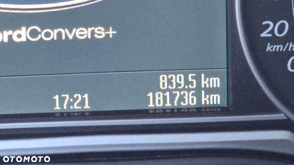 Ford Mondeo 2.5 Titanium - 16