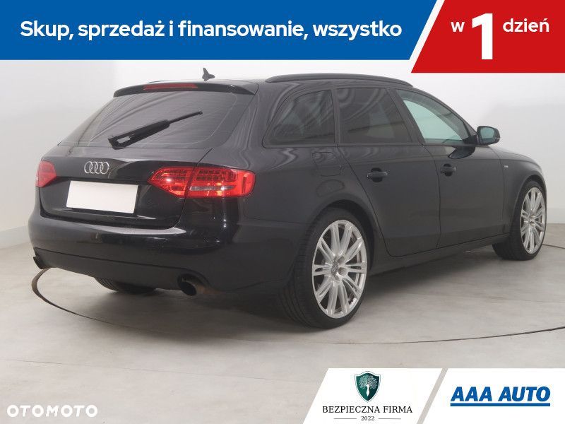 Audi A4 Avant - 6