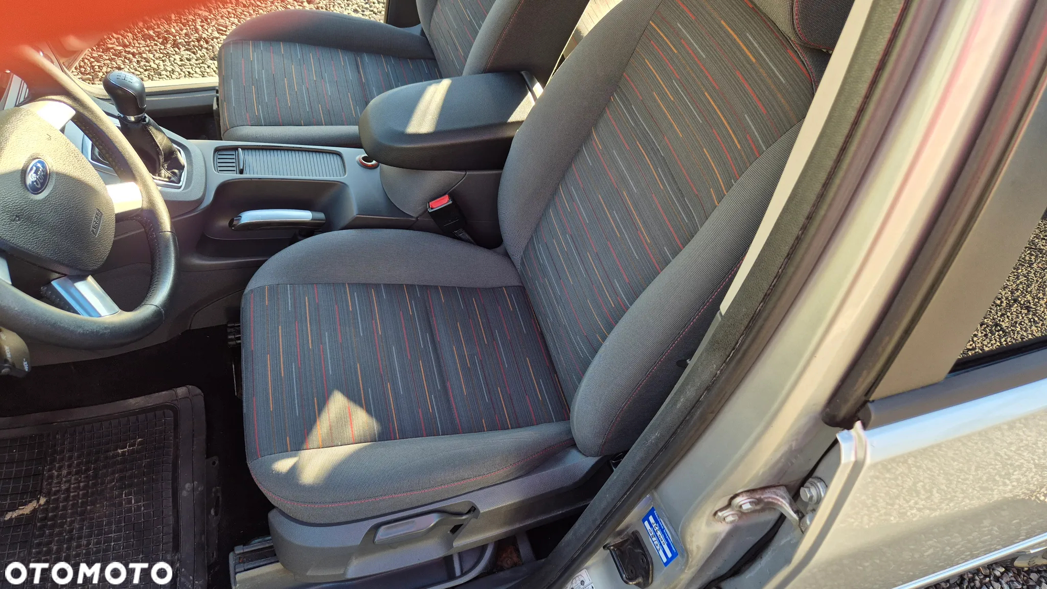 Ford C-MAX - 16
