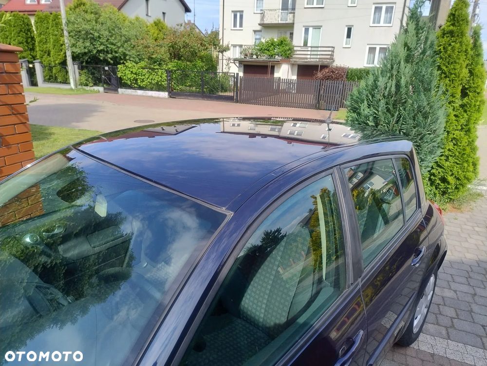 Renault Megane 1.6 Avantage - 3