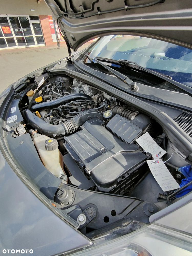 Renault Clio 1.2 16V TCE Alize - 13