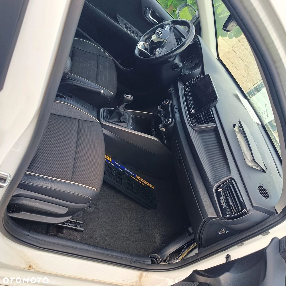 Kia Rio 1.0 T-GDI GT-Line - 5