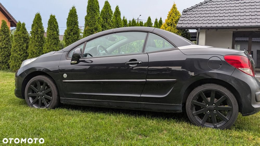 Peugeot 207 CC - 17