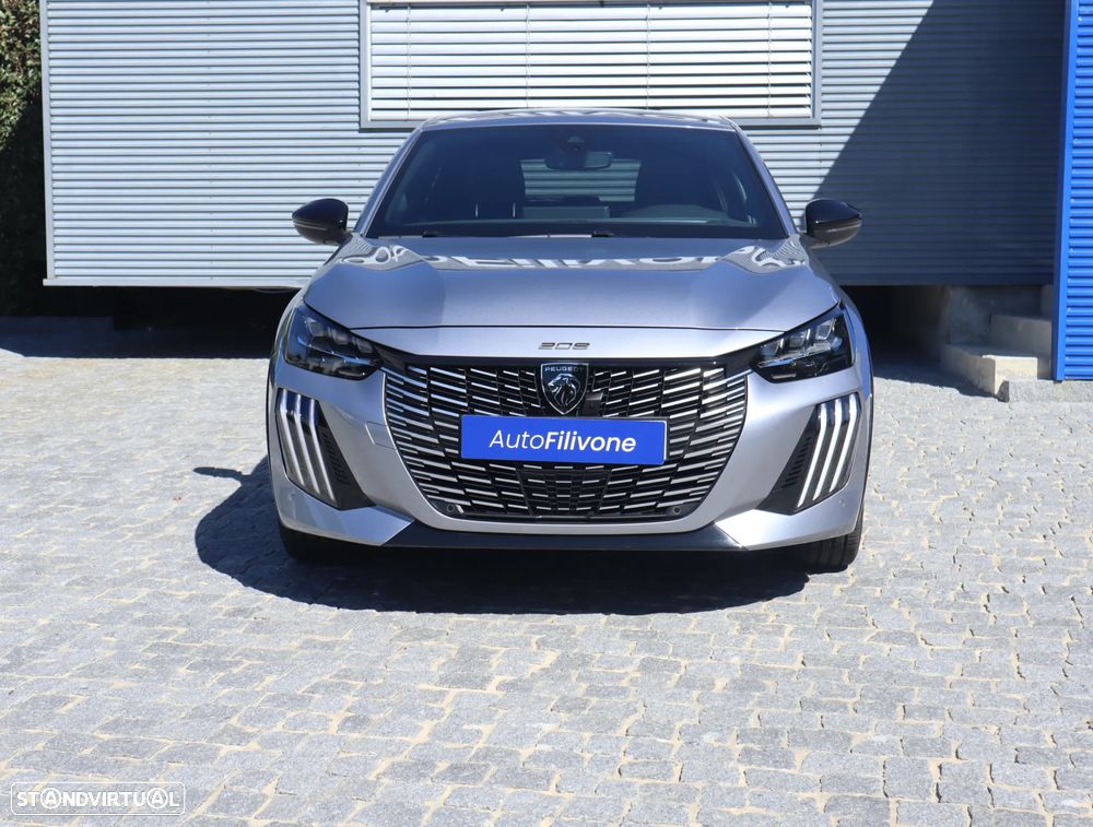 Peugeot e-208 GT - 9