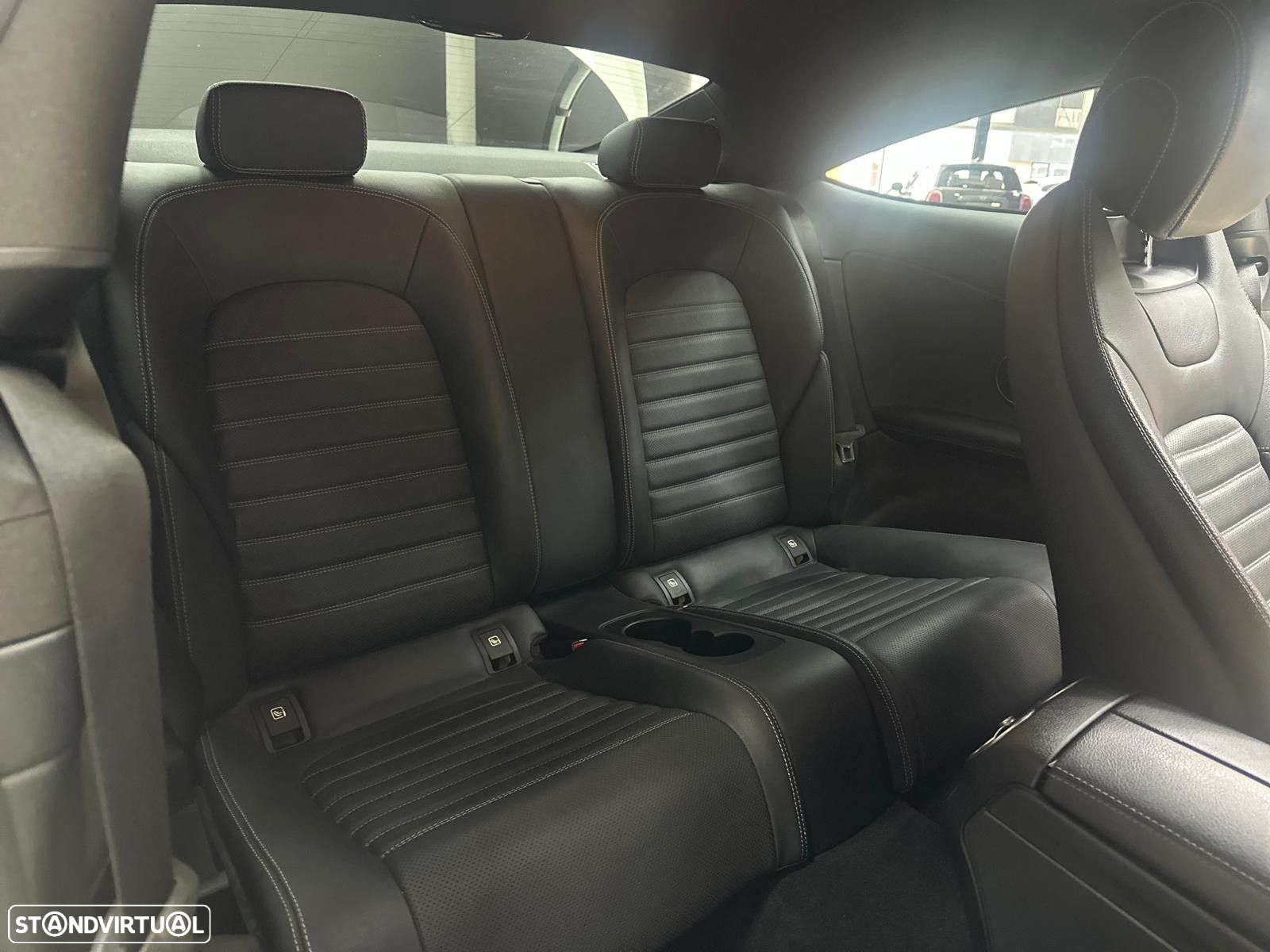 Mercedes-Benz C 250 d Coupe 9G-TRONIC AMG Line - 19