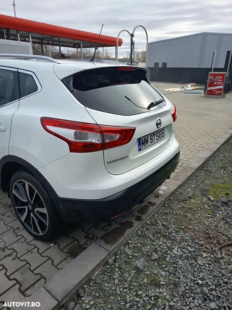 Nissan Qashqai 1.6 DCI Xtronic TEKNA+ - 5