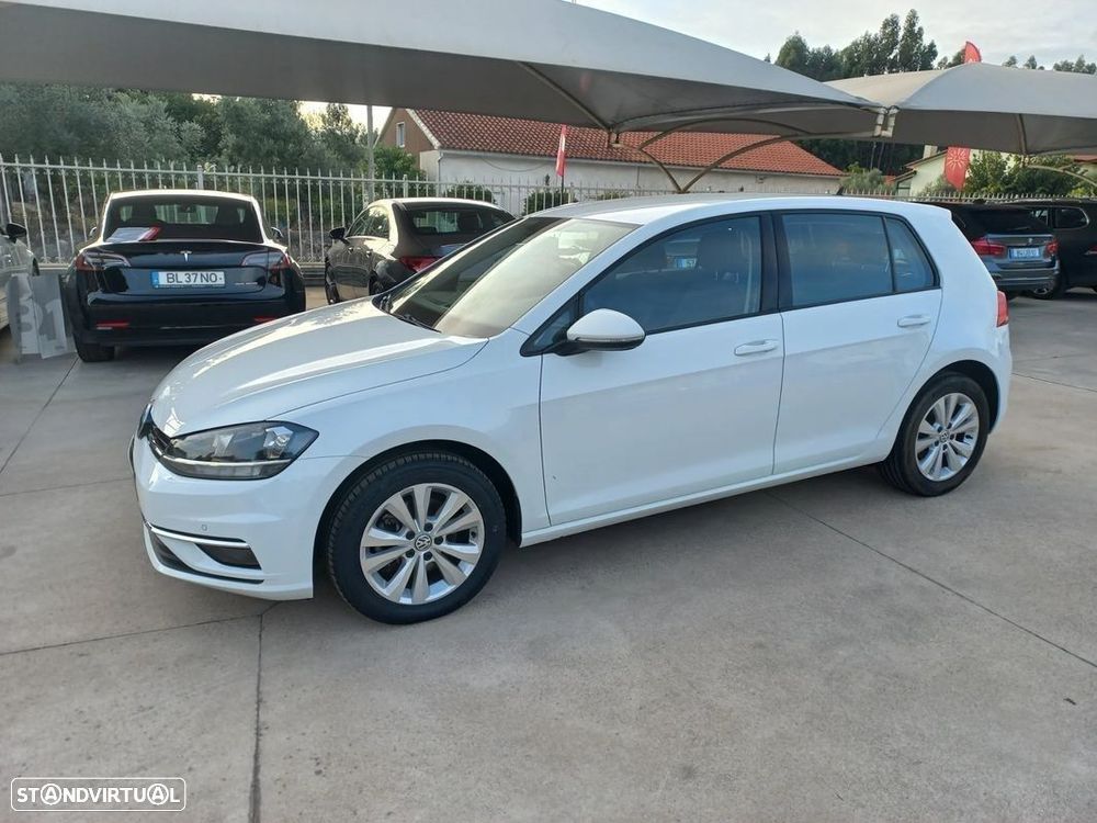 VW Golf 1.6 TDI Confortline - 5