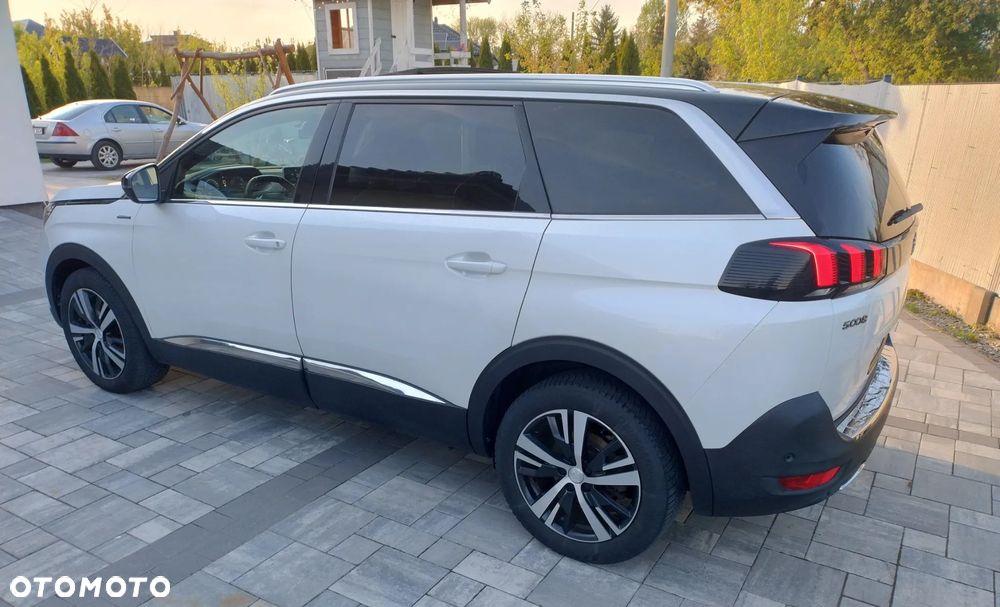 Peugeot 5008 BlueHDi 130 EAT8 GT - 3
