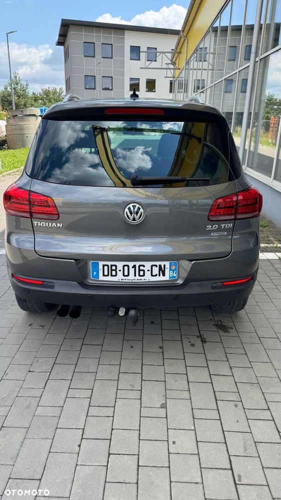 Volkswagen Tiguan - 2