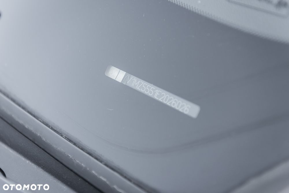 Volvo V40 Cross Country D4 Summum - 36