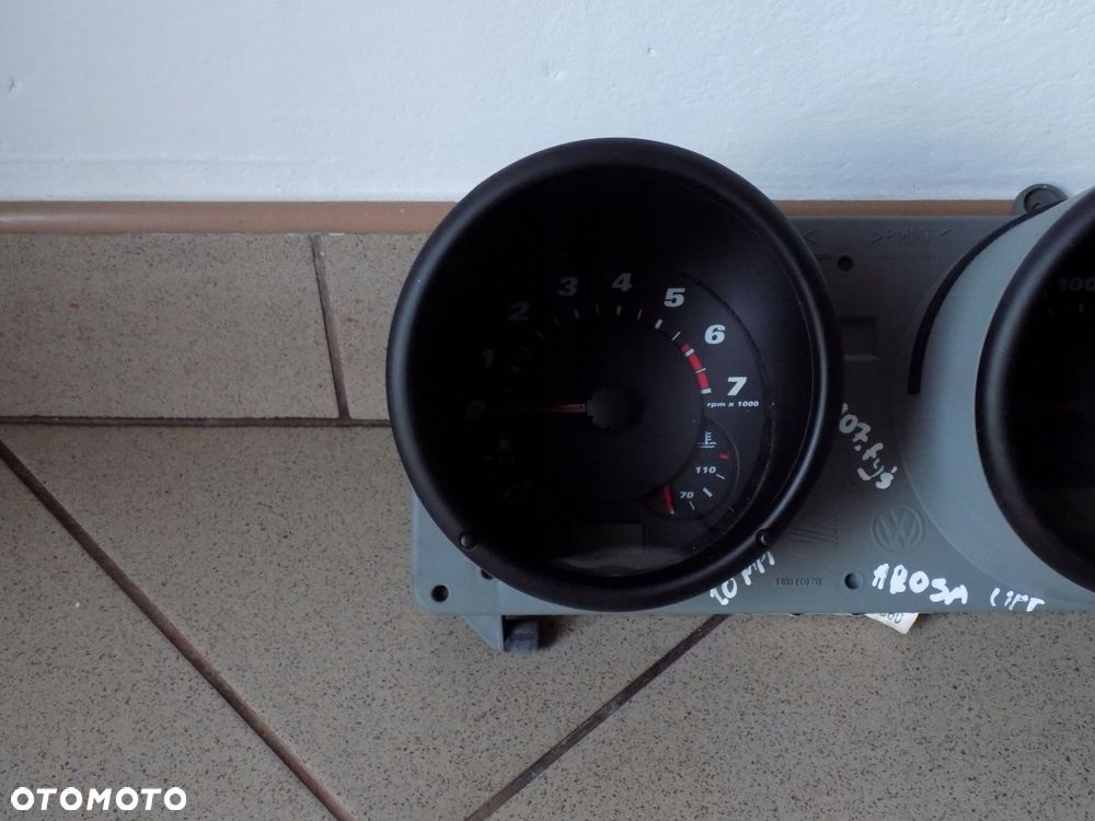 SEAT AROSA LIFT 1.0 MPI LICZNIK ZEGARY 107tyś. km - 2