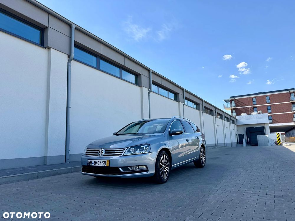 Volkswagen Passat 2.0 Blue TDI DSG SCR Highline - 9