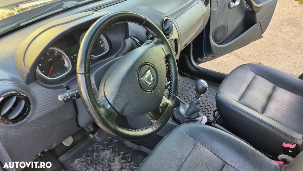 Dacia Duster 1.5 dCi 4x4 Prestige - 23