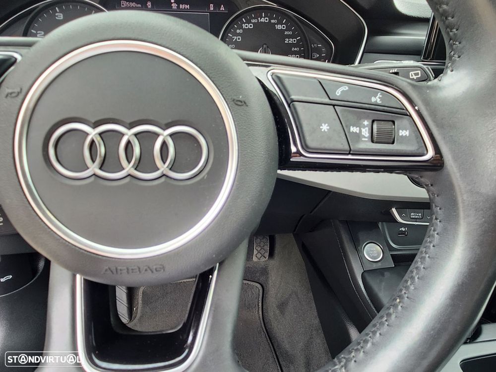 Audi A4 Avant 40 TDI S line S tronic - 29