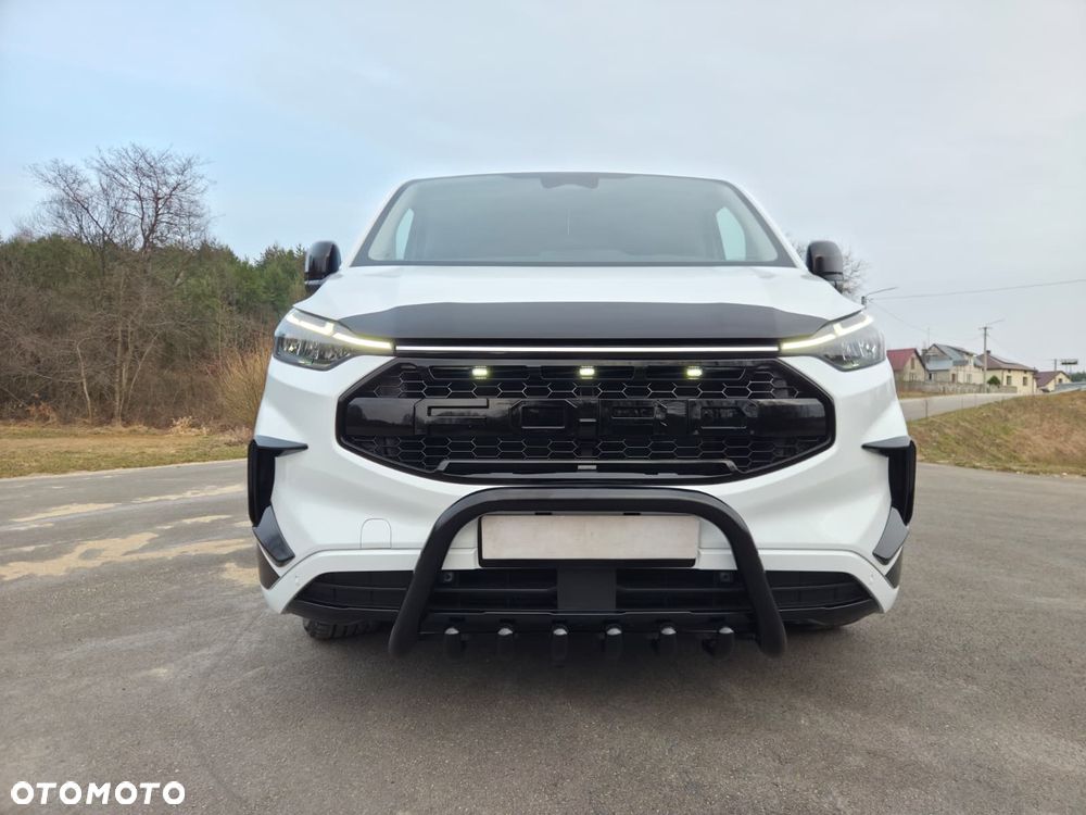 Ford Tourneo Custom L2H1 VA Titanium - 1