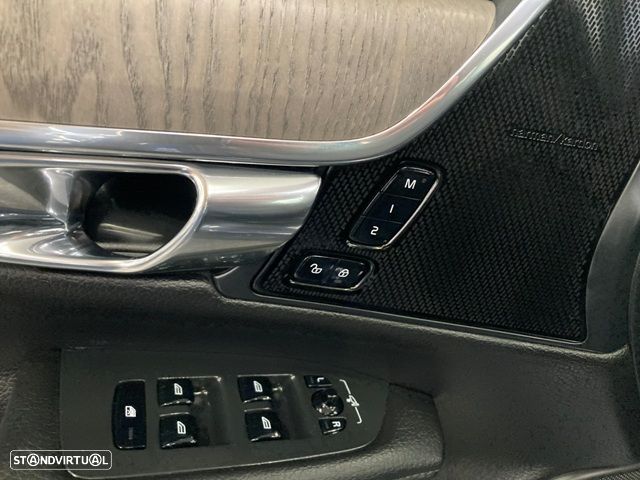 Volvo V90 T6 Recharge AWD Geartronic Inscription - 24